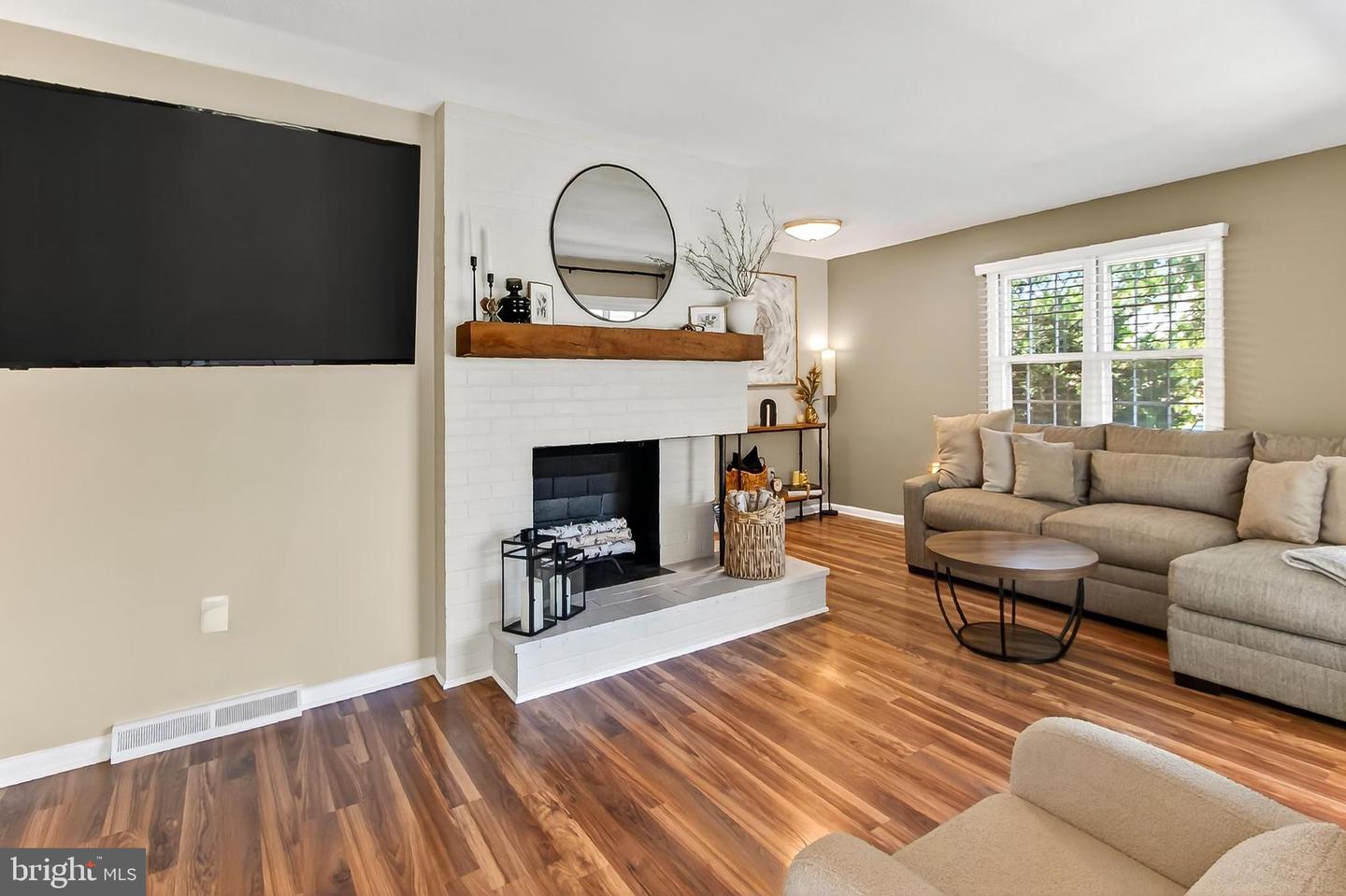 116 MALOY DR, WINCHESTER, Virginia 22602, 3 Bedrooms Bedrooms, ,1 BathroomBathrooms,Residential,For sale,116 MALOY DR,VAFV2036122 MLS # VAFV2036122