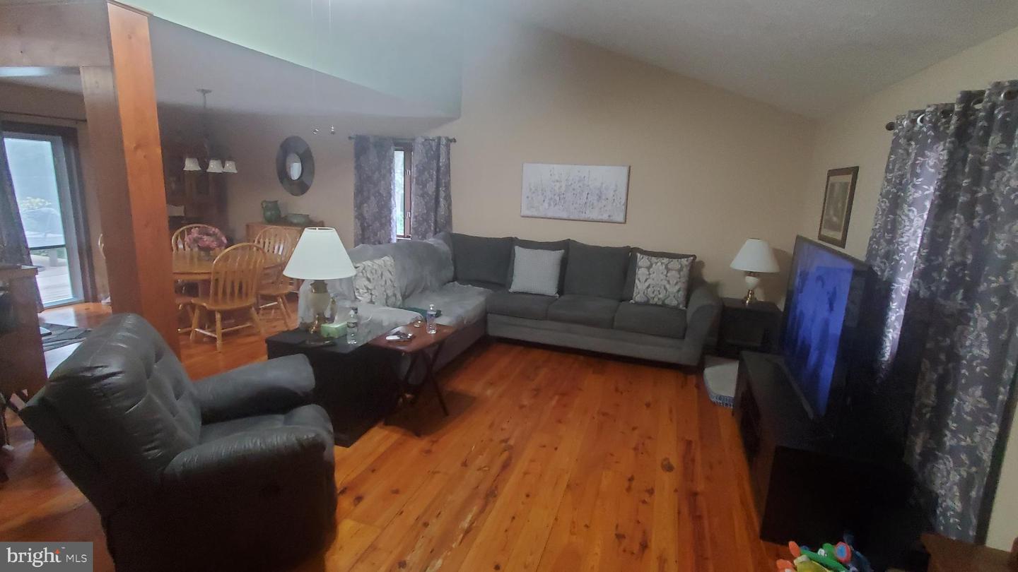 289 WESTVIEW DR, WINCHESTER, Virginia 22603, 4 Bedrooms Bedrooms, ,2 BathroomsBathrooms,Residential,For sale,289 WESTVIEW DR,VAFV2036284 MLS # VAFV2036284