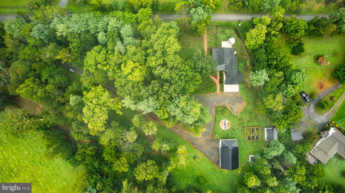 17302 SIMMONS RD, PURCELLVILLE, Virginia 20132, 4 Bedrooms Bedrooms, ,3 BathroomsBathrooms,Residential,For sale,17302 SIMMONS RD,VALO2105040 MLS # VALO2105040