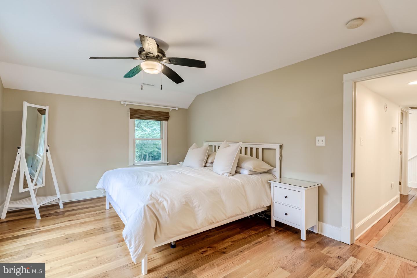 17302 SIMMONS RD, PURCELLVILLE, Virginia 20132, 4 Bedrooms Bedrooms, ,3 BathroomsBathrooms,Residential,For sale,17302 SIMMONS RD,VALO2105040 MLS # VALO2105040