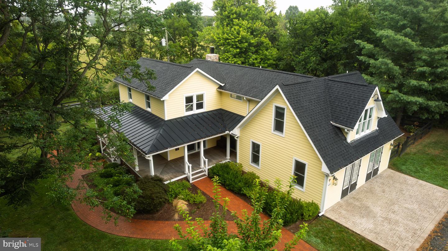 17302 SIMMONS RD, PURCELLVILLE, Virginia 20132, 4 Bedrooms Bedrooms, ,3 BathroomsBathrooms,Residential,For sale,17302 SIMMONS RD,VALO2105040 MLS # VALO2105040