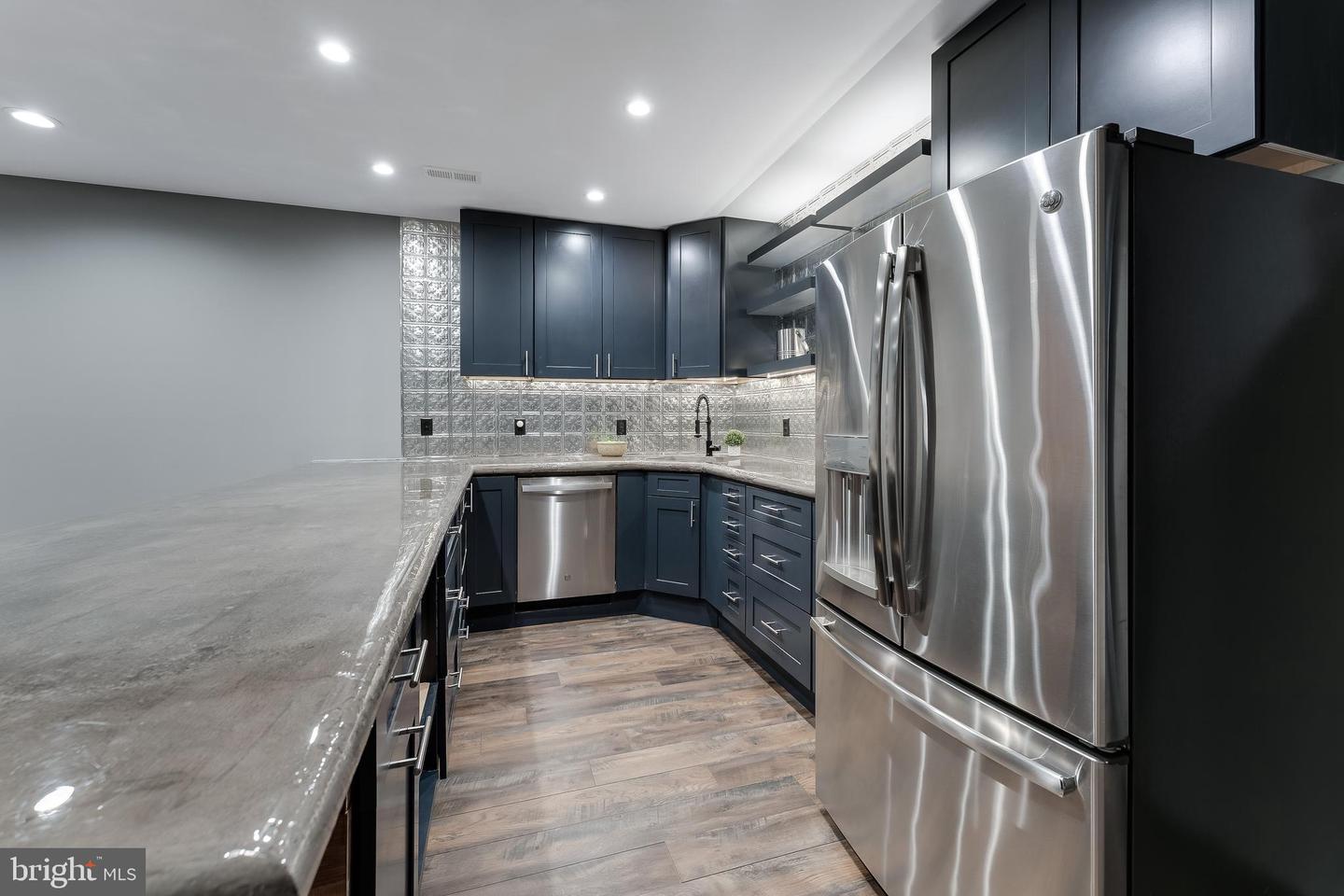 21248 GLASSMOYER CT, ASHBURN, Virginia 20148, 5 Bedrooms Bedrooms, 20 Rooms Rooms,3 BathroomsBathrooms,Residential,For sale,21248 GLASSMOYER CT,VALO2105042 MLS # VALO2105042
