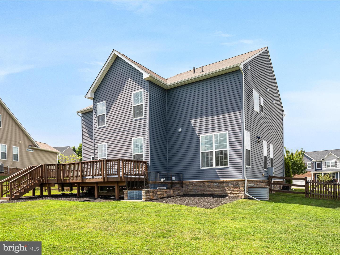 106 DIVOT CT, FRONT ROYAL, Virginia 22630, 6 Bedrooms Bedrooms, ,3 BathroomsBathrooms,Residential,For sale,106 DIVOT CT,VAWR2012044 MLS # VAWR2012044