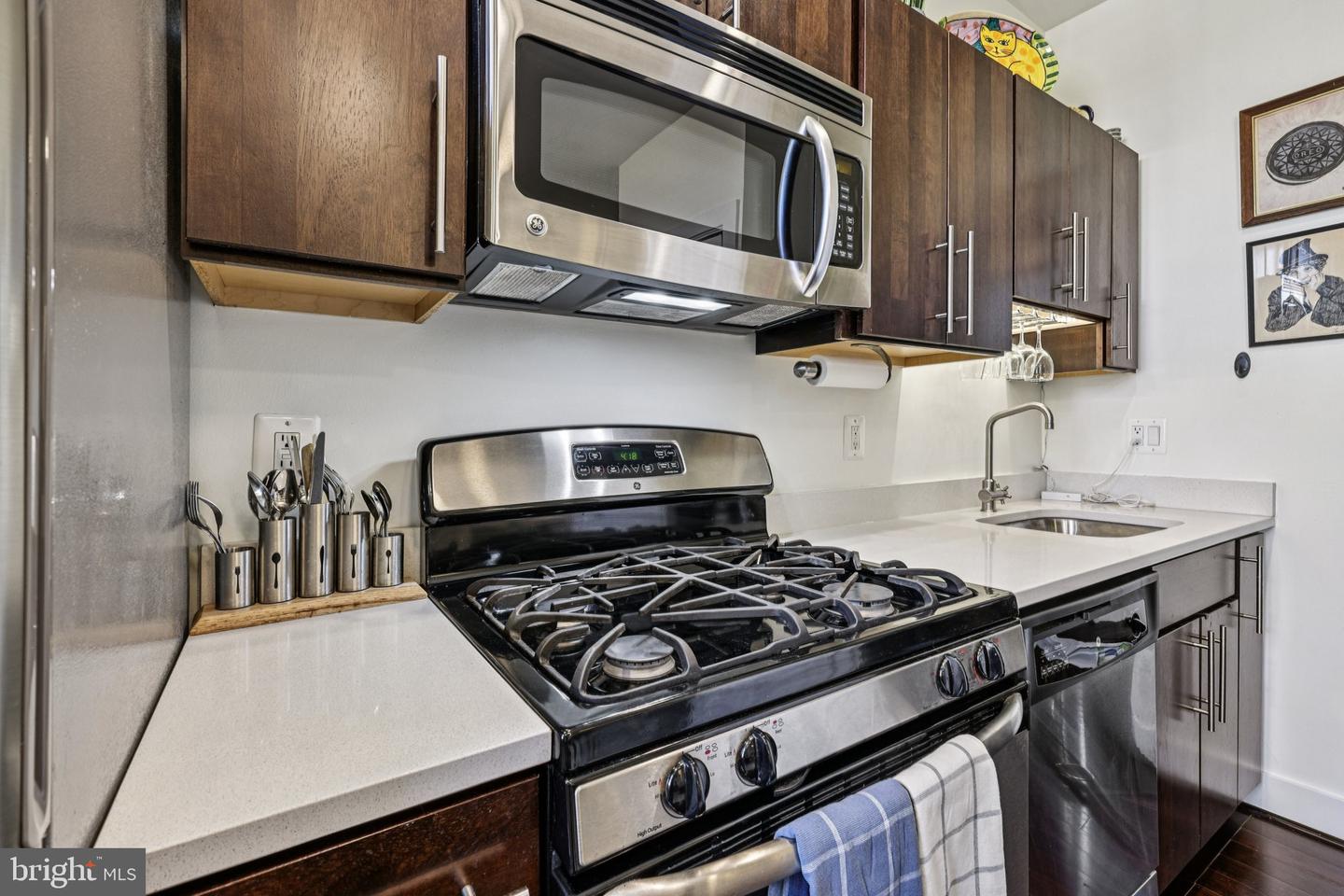 315 G ST NE #304, WASHINGTON, District Of Columbia 20002, 1 Bedroom Bedrooms, ,1 BathroomBathrooms,Residential,For sale,315 G ST NE #304,DCDC2216370 MLS # DCDC2216370