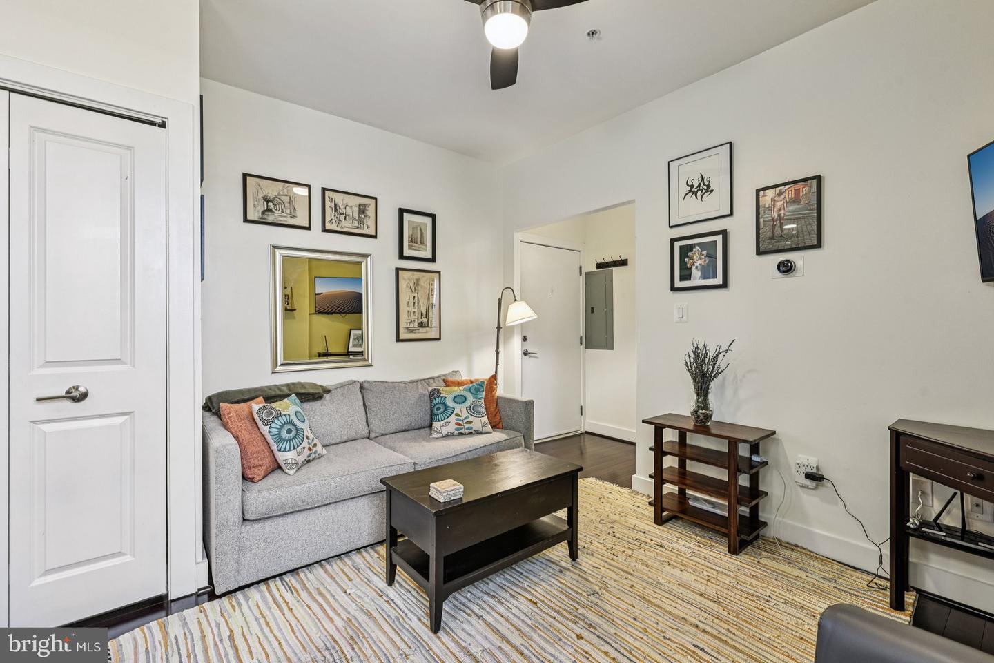 315 G ST NE #304, WASHINGTON, District Of Columbia 20002, 1 Bedroom Bedrooms, ,1 BathroomBathrooms,Residential,For sale,315 G ST NE #304,DCDC2216370 MLS # DCDC2216370