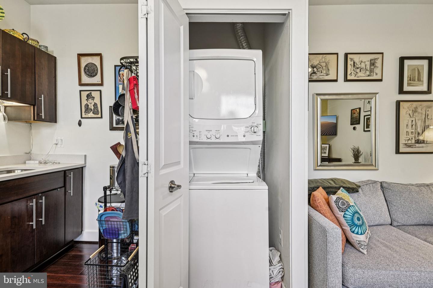 315 G ST NE #304, WASHINGTON, District Of Columbia 20002, 1 Bedroom Bedrooms, ,1 BathroomBathrooms,Residential,For sale,315 G ST NE #304,DCDC2216370 MLS # DCDC2216370