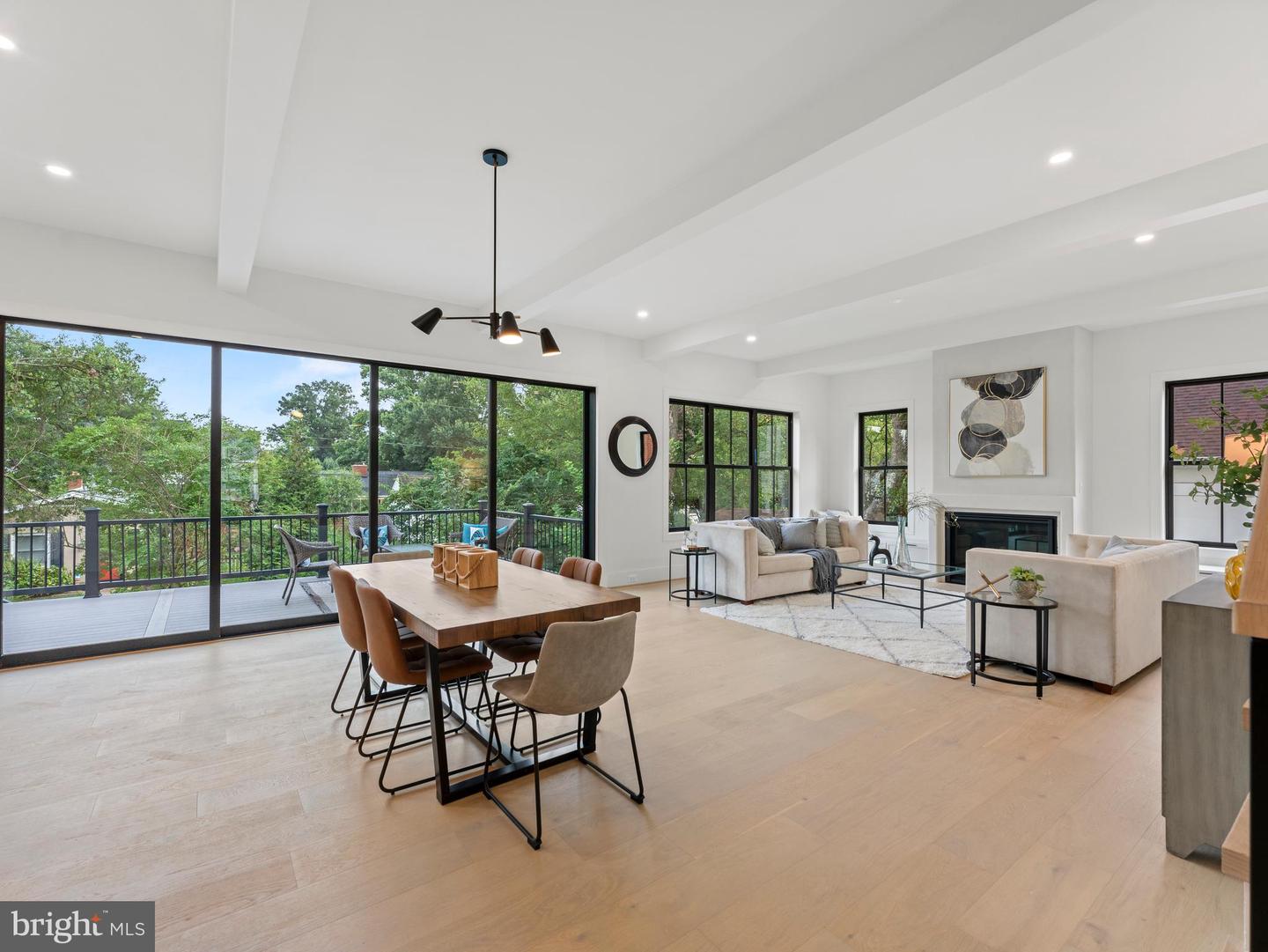 5016 6TH ST N, ARLINGTON, Virginia 22203, 6 Bedrooms Bedrooms, ,6 BathroomsBathrooms,Residential,For sale,5016 6TH ST N,VAAR2062688 MLS # VAAR2062688