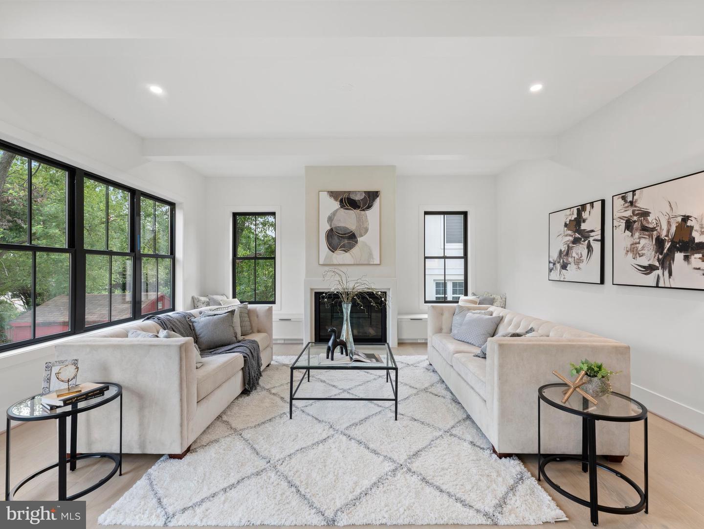 5016 6TH ST N, ARLINGTON, Virginia 22203, 6 Bedrooms Bedrooms, ,6 BathroomsBathrooms,Residential,For sale,5016 6TH ST N,VAAR2062688 MLS # VAAR2062688