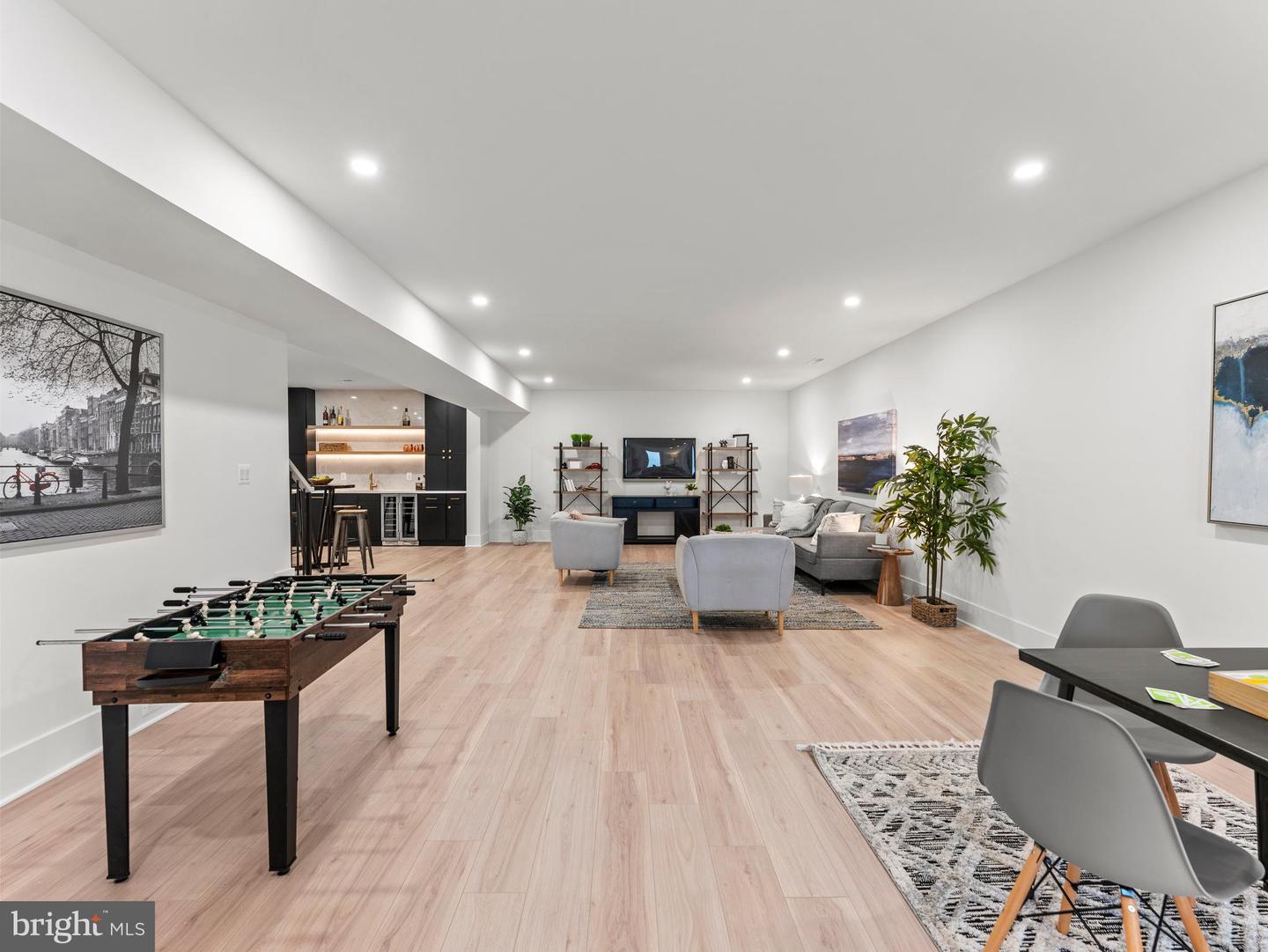 5016 6TH ST N, ARLINGTON, Virginia 22203, 6 Bedrooms Bedrooms, ,6 BathroomsBathrooms,Residential,For sale,5016 6TH ST N,VAAR2062688 MLS # VAAR2062688