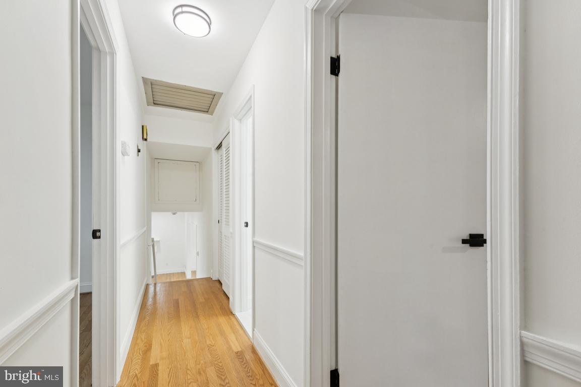 3209 MILITARY RD, ARLINGTON, Virginia 22207, 4 Bedrooms Bedrooms, ,3 BathroomsBathrooms,Residential,For sale,3209 MILITARY RD,VAAR2062734 MLS # VAAR2062734