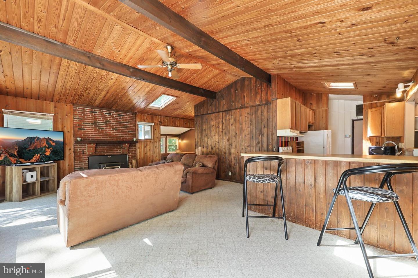 4211 LAKEVIEW PKWY, LOCUST GROVE, Virginia 22508, 3 Bedrooms Bedrooms, ,2 BathroomsBathrooms,Residential,For sale,4211 LAKEVIEW PKWY,VAOR2010588 MLS # VAOR2010588
