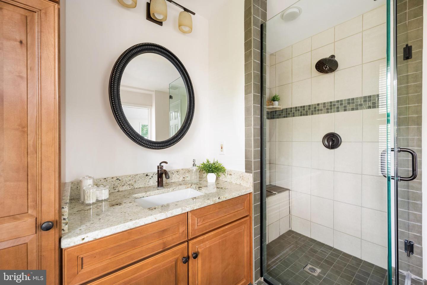ALEXANDRIA, Virginia 22302, 2 Bedrooms Bedrooms, ,2 BathroomsBathrooms,Residential,For sale,VAAX2048998 MLS # VAAX2048998