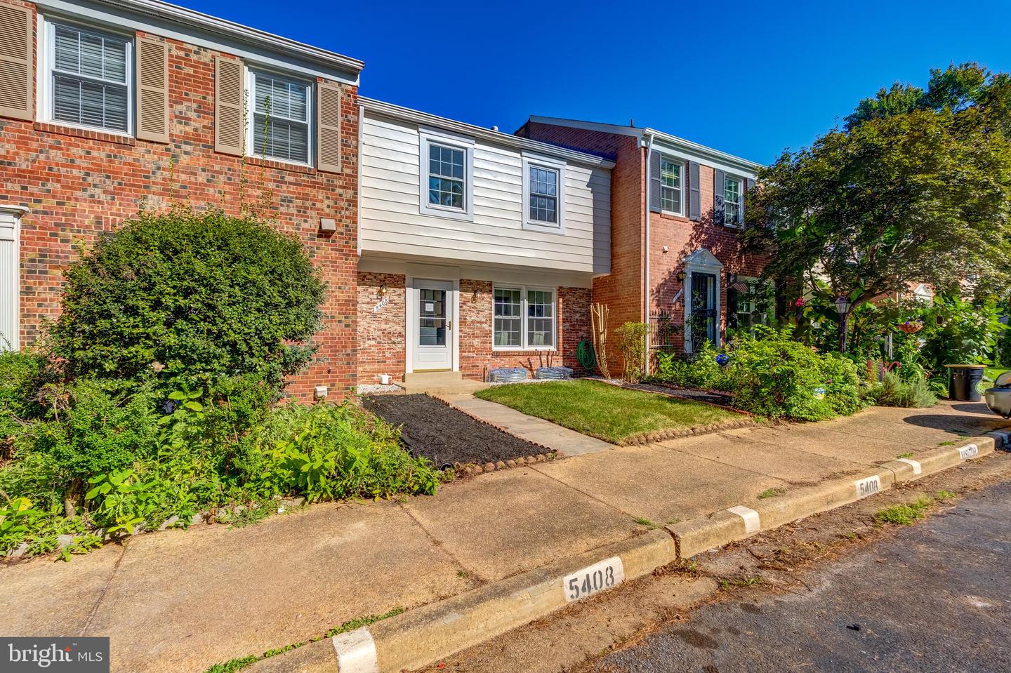 5408 BROMYARD CT, BURKE, Virginia 22015, 4 Bedrooms Bedrooms, ,3 BathroomsBathrooms,Residential,For sale,5408 BROMYARD CT,VAFX2263390 MLS # VAFX2263390