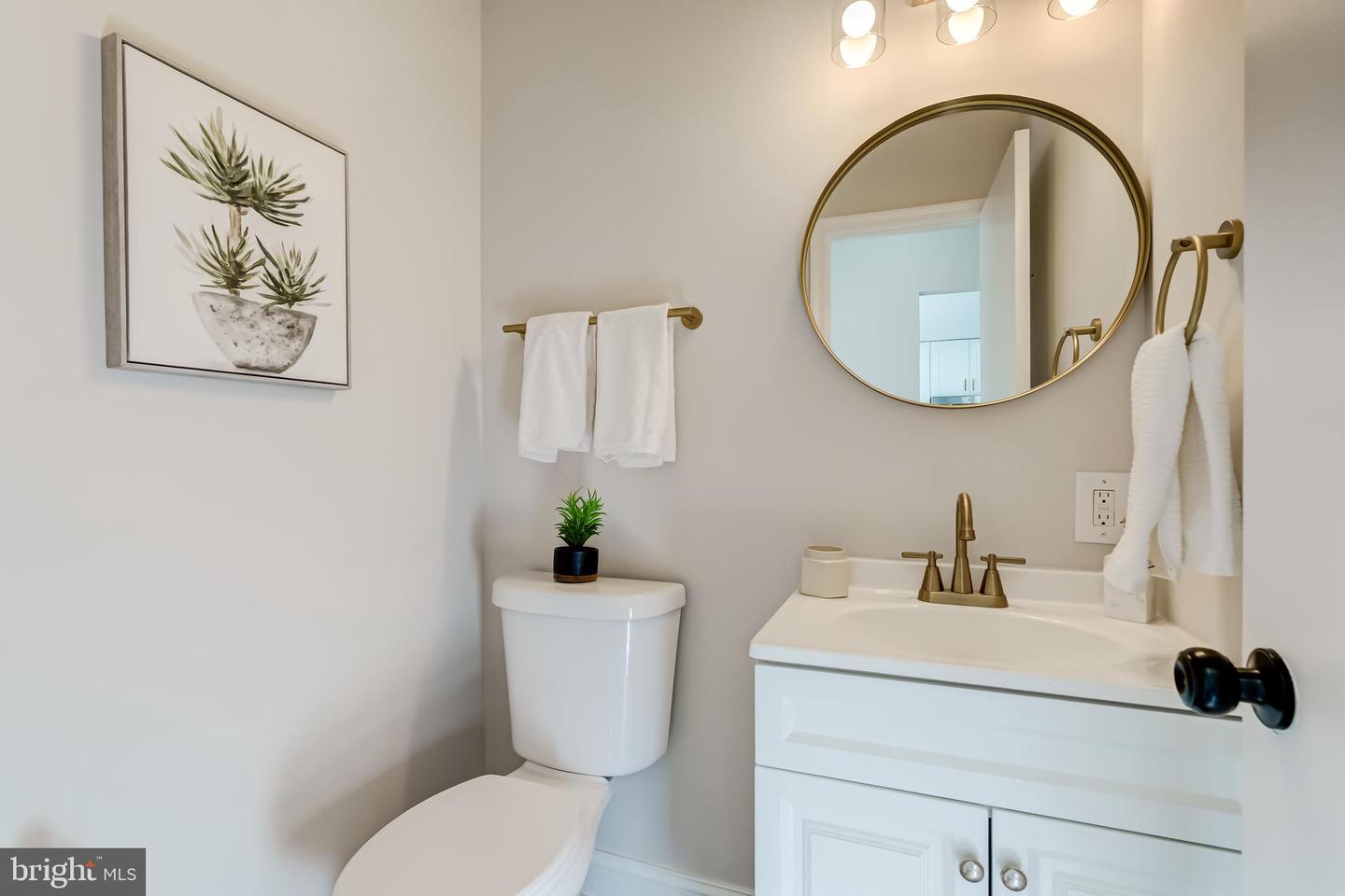 5408 BROMYARD CT, BURKE, Virginia 22015, 4 Bedrooms Bedrooms, ,3 BathroomsBathrooms,Residential,For sale,5408 BROMYARD CT,VAFX2263390 MLS # VAFX2263390