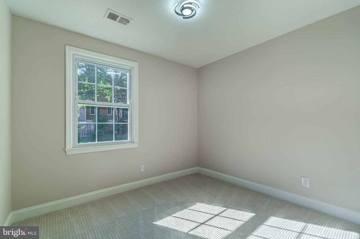 5408 BROMYARD CT, BURKE, Virginia 22015, 4 Bedrooms Bedrooms, ,3 BathroomsBathrooms,Residential,For sale,5408 BROMYARD CT,VAFX2263390 MLS # VAFX2263390