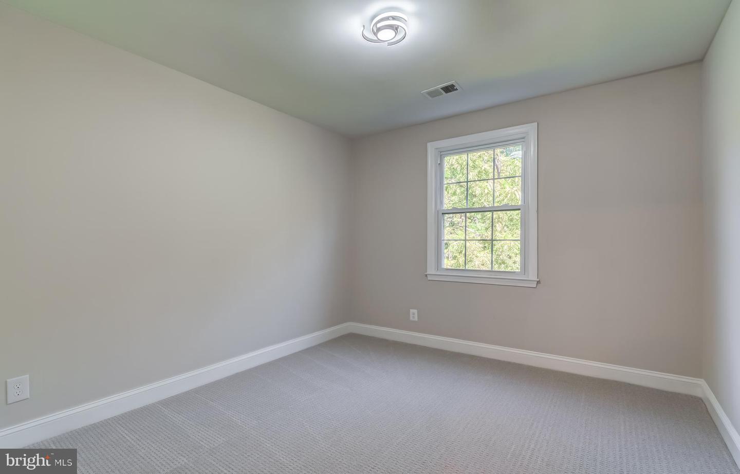 5408 BROMYARD CT, BURKE, Virginia 22015, 4 Bedrooms Bedrooms, ,3 BathroomsBathrooms,Residential,For sale,5408 BROMYARD CT,VAFX2263390 MLS # VAFX2263390