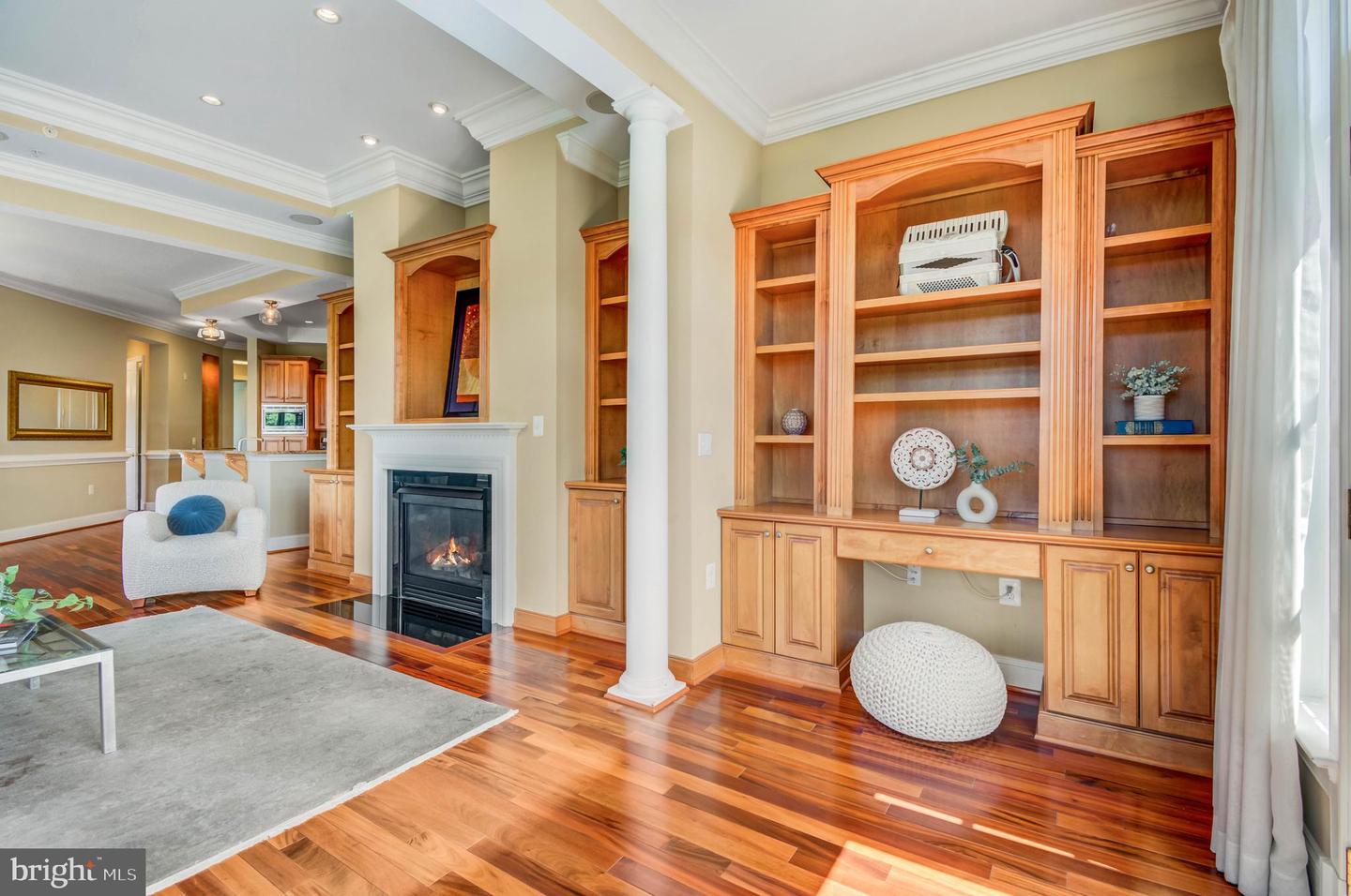 2801 LANGSTON BLVD #302, ARLINGTON, Virginia 22201, 2 Bedrooms Bedrooms, ,2 BathroomsBathrooms,Residential,For sale,2801 LANGSTON BLVD #302,VAAR2062774 MLS # VAAR2062774
