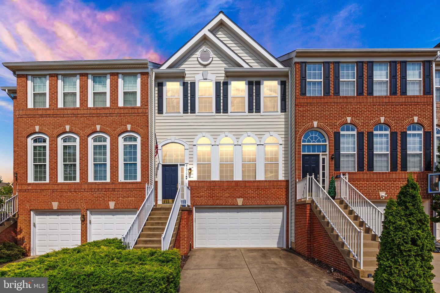 21312 LORD NELSON TER, ASHBURN, Virginia 20147, 3 Bedrooms Bedrooms, ,3 BathroomsBathrooms,Residential,For sale,21312 LORD NELSON TER,VALO2105416 MLS # VALO2105416