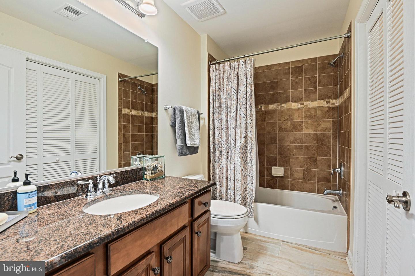 20658 SMOLLET TER, ASHBURN, Virginia 20147, 3 Bedrooms Bedrooms, ,2 BathroomsBathrooms,Residential,For sale,20658 SMOLLET TER,VALO2105468 MLS # VALO2105468