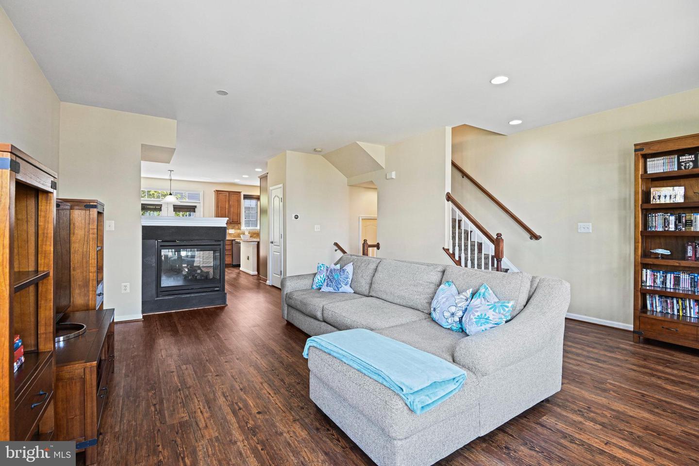 20658 SMOLLET TER, ASHBURN, Virginia 20147, 3 Bedrooms Bedrooms, ,2 BathroomsBathrooms,Residential,For sale,20658 SMOLLET TER,VALO2105468 MLS # VALO2105468