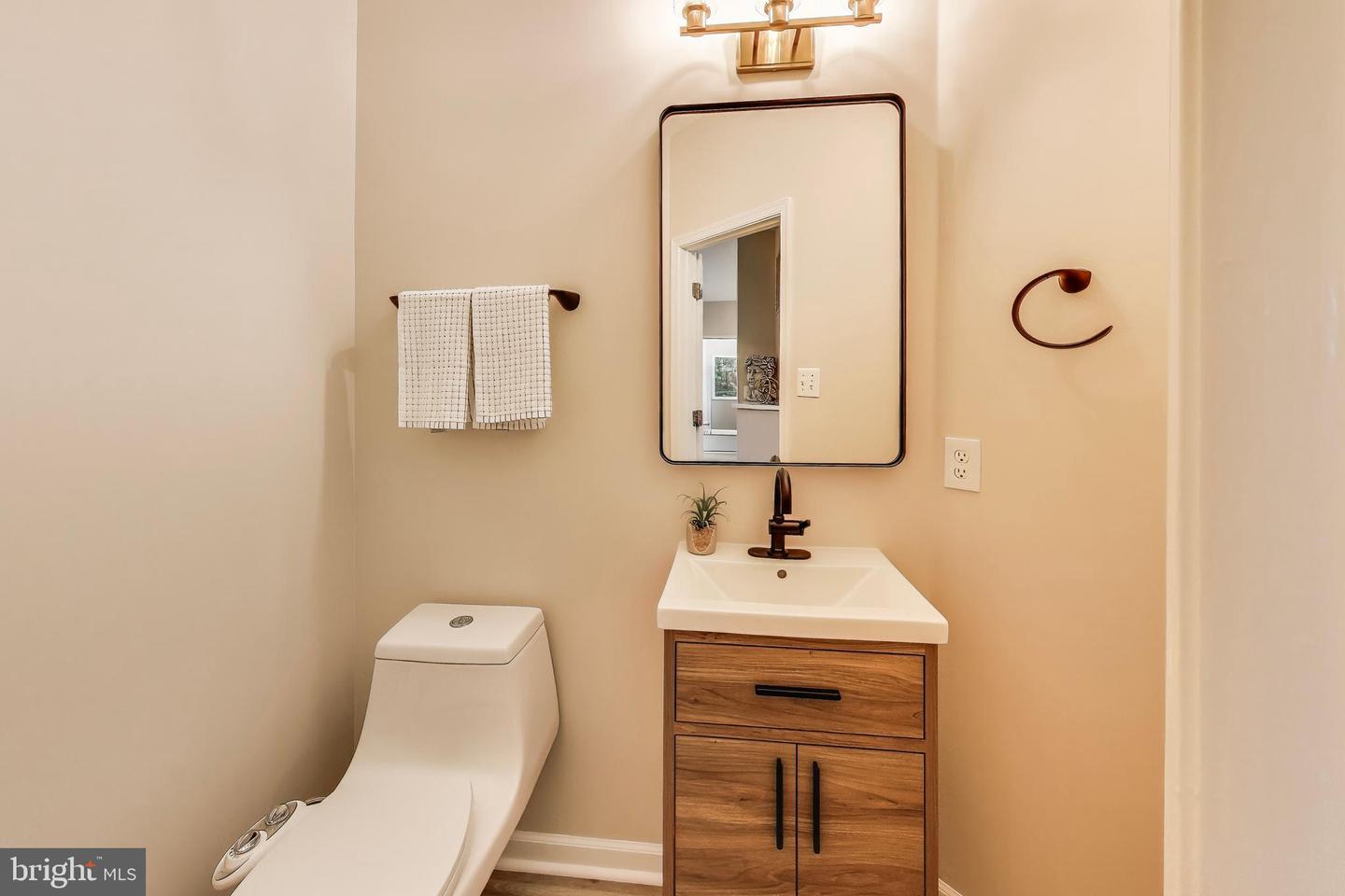 44367 LADIESBURG PL, ASHBURN, Virginia 20147, 4 Bedrooms Bedrooms, ,4 BathroomsBathrooms,Residential,For sale,44367 LADIESBURG PL,VALO2105470 MLS # VALO2105470