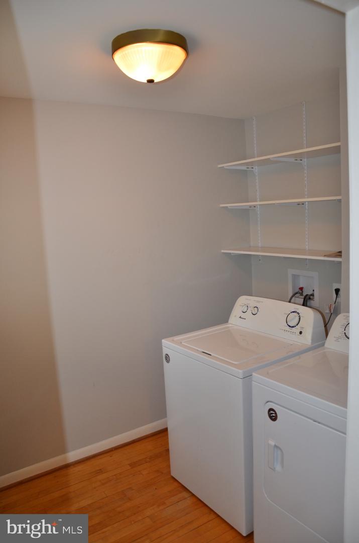 2713 24TH RD S, ARLINGTON, Virginia 22206, 4 Bedrooms Bedrooms, 6 Rooms Rooms,2 BathroomsBathrooms,Residential,For sale,2713 24TH RD S,VAAR2062800 MLS # VAAR2062800 2713 24TH RD S, ARLINGTON, Virginia 22206, 4 Bedrooms Bedrooms, 6 Rooms Rooms,2 BathroomsBathrooms,Residential,For sale,2713 24TH RD S,VAAR2062800 MLS # VAAR2062800