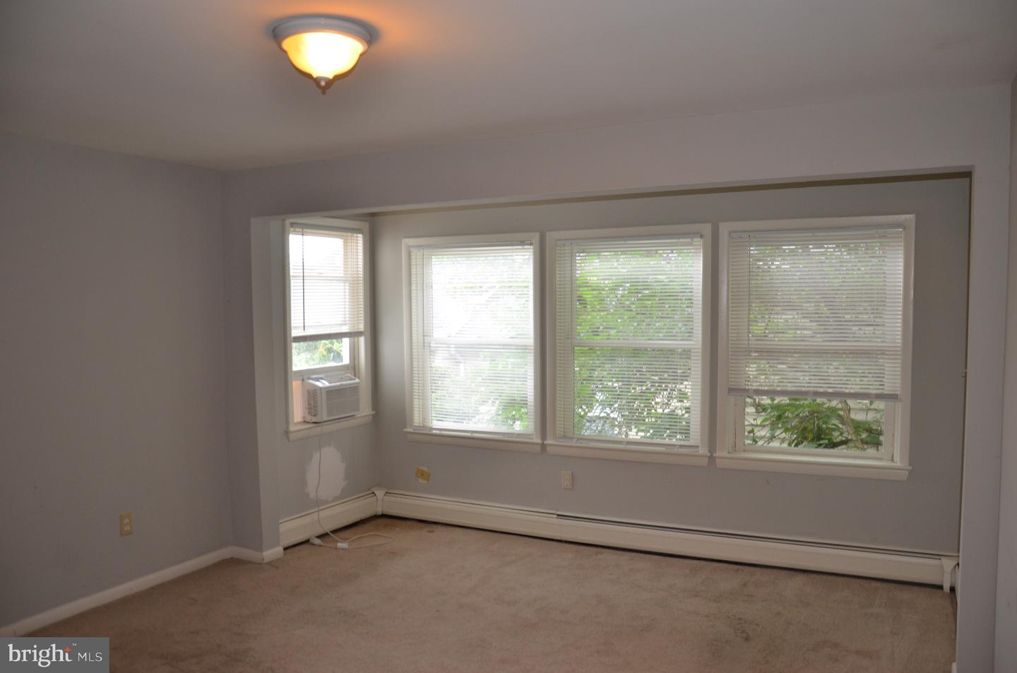 2713 24TH RD S, ARLINGTON, Virginia 22206, 4 Bedrooms Bedrooms, 6 Rooms Rooms,2 BathroomsBathrooms,Residential,For sale,2713 24TH RD S,VAAR2062800 MLS # VAAR2062800 2713 24TH RD S, ARLINGTON, Virginia 22206, 4 Bedrooms Bedrooms, 6 Rooms Rooms,2 BathroomsBathrooms,Residential,For sale,2713 24TH RD S,VAAR2062800 MLS # VAAR2062800