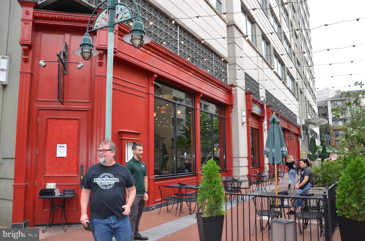 2713 24TH RD S, ARLINGTON, Virginia 22206, 4 Bedrooms Bedrooms, 6 Rooms Rooms,2 BathroomsBathrooms,Residential,For sale,2713 24TH RD S,VAAR2062800 MLS # VAAR2062800 2713 24TH RD S, ARLINGTON, Virginia 22206, 4 Bedrooms Bedrooms, 6 Rooms Rooms,2 BathroomsBathrooms,Residential,For sale,2713 24TH RD S,VAAR2062800 MLS # VAAR2062800