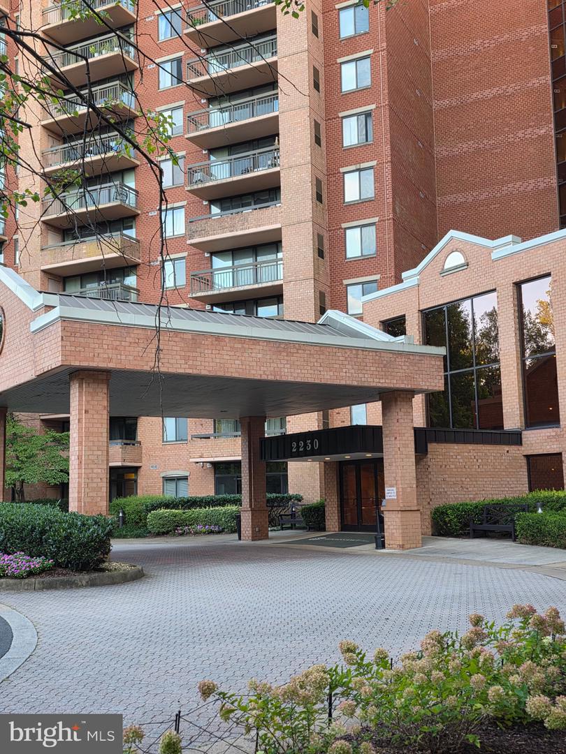 2230 GEORGE C MARSHALL DR #516, FALLS CHURCH, Virginia 22043, 2 Bedrooms Bedrooms, 1 Room Rooms,1 BathroomBathrooms,Residential,For sale,2230 GEORGE C MARSHALL DR #516,VAFX2263706 MLS # VAFX2263706 2230 GEORGE C MARSHALL DR #516, FALLS CHURCH, Virginia 22043, 2 Bedrooms Bedrooms, 1 Room Rooms,1 BathroomBathrooms,Residential,For sale,2230 GEORGE C MARSHALL DR #516,VAFX2263706 MLS # VAFX2263706