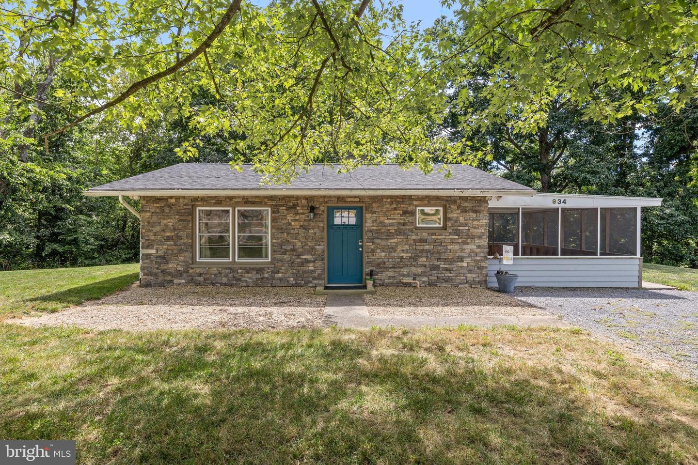 934 CLICKS LN, NEW MARKET, Virginia 22844, 1 Bedroom Bedrooms, ,1 BathroomBathrooms,Residential,For sale,934 CLICKS LN,VASH2012356 MLS # VASH2012356 934 CLICKS LN, NEW MARKET, Virginia 22844, 1 Bedroom Bedrooms, ,1 BathroomBathrooms,Residential,For sale,934 CLICKS LN,VASH2012356 MLS # VASH2012356