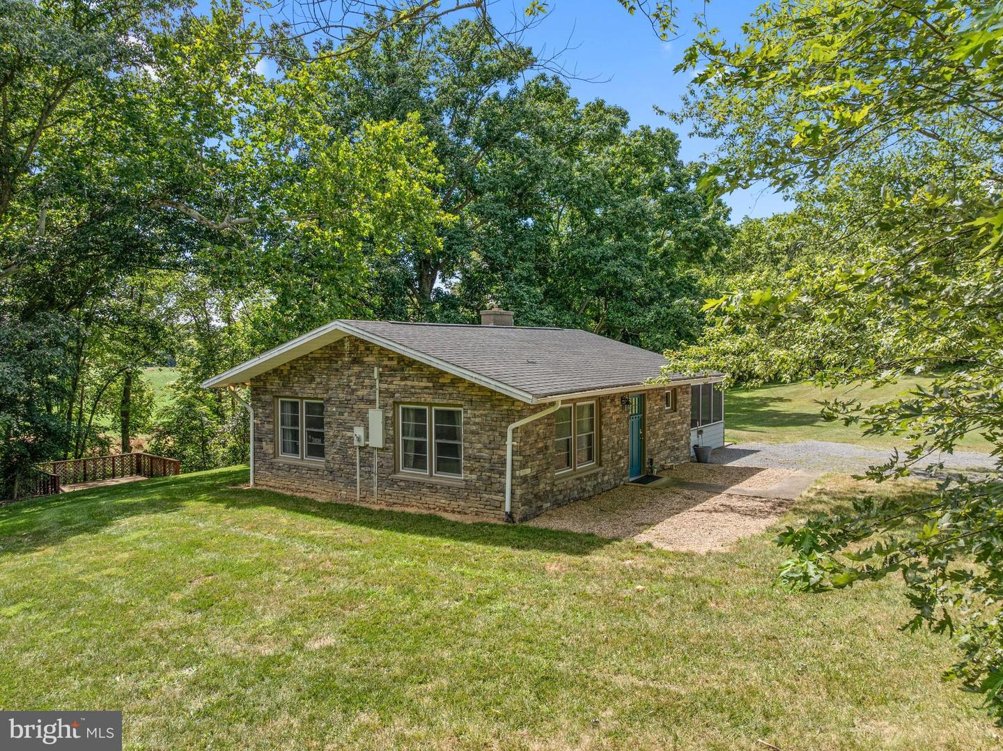 934 CLICKS LN, NEW MARKET, Virginia 22844, 1 Bedroom Bedrooms, ,1 BathroomBathrooms,Residential,For sale,934 CLICKS LN,VASH2012356 MLS # VASH2012356 934 CLICKS LN, NEW MARKET, Virginia 22844, 1 Bedroom Bedrooms, ,1 BathroomBathrooms,Residential,For sale,934 CLICKS LN,VASH2012356 MLS # VASH2012356