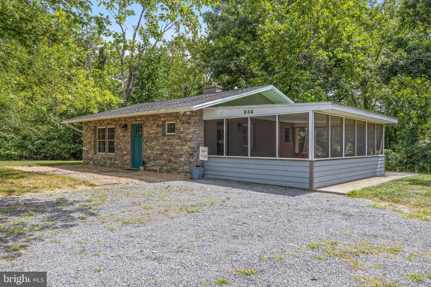 934 CLICKS LN, NEW MARKET, Virginia 22844, 1 Bedroom Bedrooms, ,1 BathroomBathrooms,Residential,For sale,934 CLICKS LN,VASH2012356 MLS # VASH2012356 934 CLICKS LN, NEW MARKET, Virginia 22844, 1 Bedroom Bedrooms, ,1 BathroomBathrooms,Residential,For sale,934 CLICKS LN,VASH2012356 MLS # VASH2012356