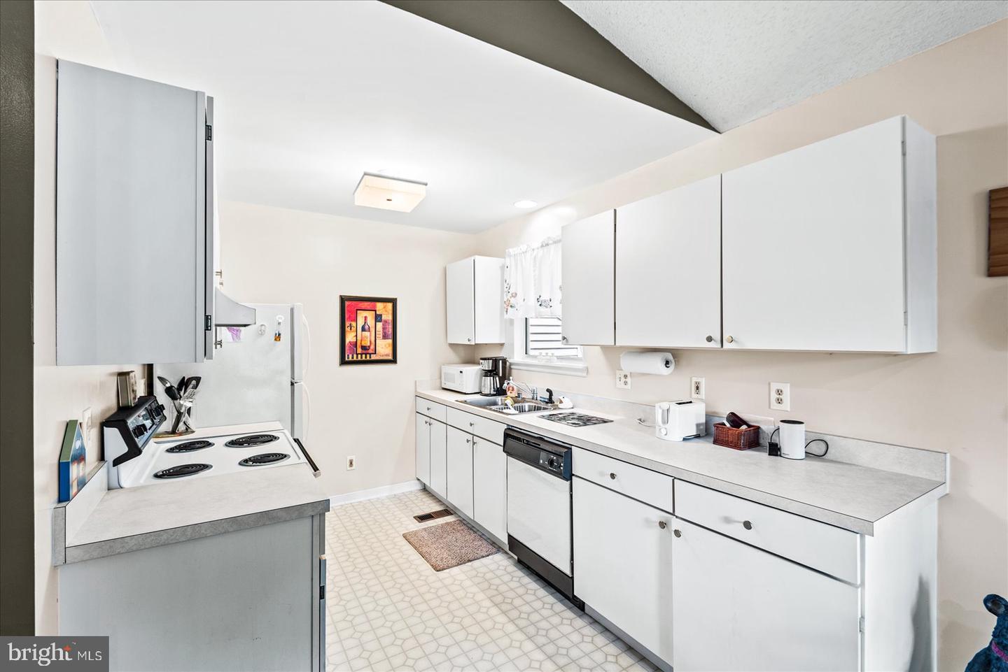 5605 WYNDEMERE, MINERAL, Virginia 23117, 3 Bedrooms Bedrooms, ,1 BathroomBathrooms,Residential,For sale,5605 WYNDEMERE,VASP2035850 MLS # VASP2035850