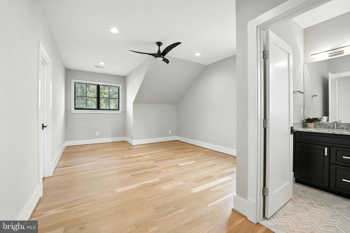 1623 DEMPSEY ST, MCLEAN, Virginia 22101, 7 Bedrooms Bedrooms, ,7 BathroomsBathrooms,Residential,For sale,1623 DEMPSEY ST,VAFX2263828 MLS # VAFX2263828