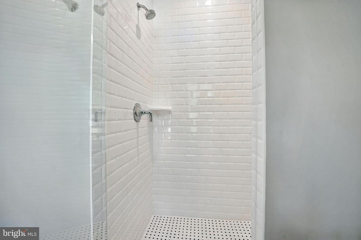 1623 DEMPSEY ST, MCLEAN, Virginia 22101, 7 Bedrooms Bedrooms, ,7 BathroomsBathrooms,Residential,For sale,1623 DEMPSEY ST,VAFX2263828 MLS # VAFX2263828