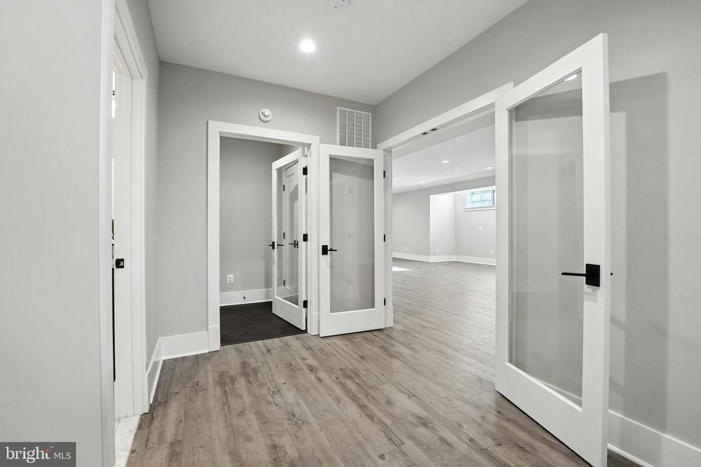 1623 DEMPSEY ST, MCLEAN, Virginia 22101, 7 Bedrooms Bedrooms, ,7 BathroomsBathrooms,Residential,For sale,1623 DEMPSEY ST,VAFX2263828 MLS # VAFX2263828