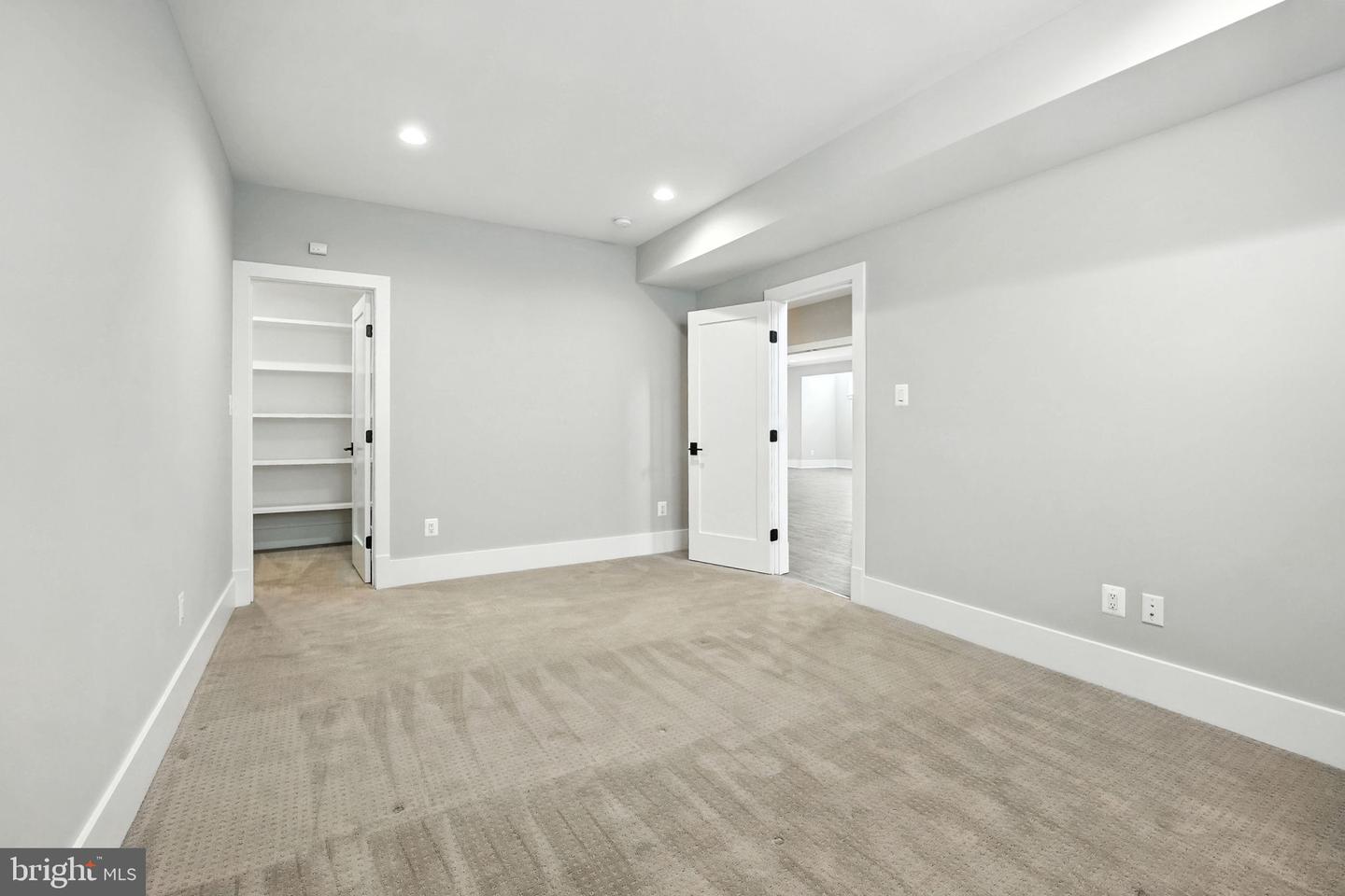 1623 DEMPSEY ST, MCLEAN, Virginia 22101, 7 Bedrooms Bedrooms, ,7 BathroomsBathrooms,Residential,For sale,1623 DEMPSEY ST,VAFX2263828 MLS # VAFX2263828