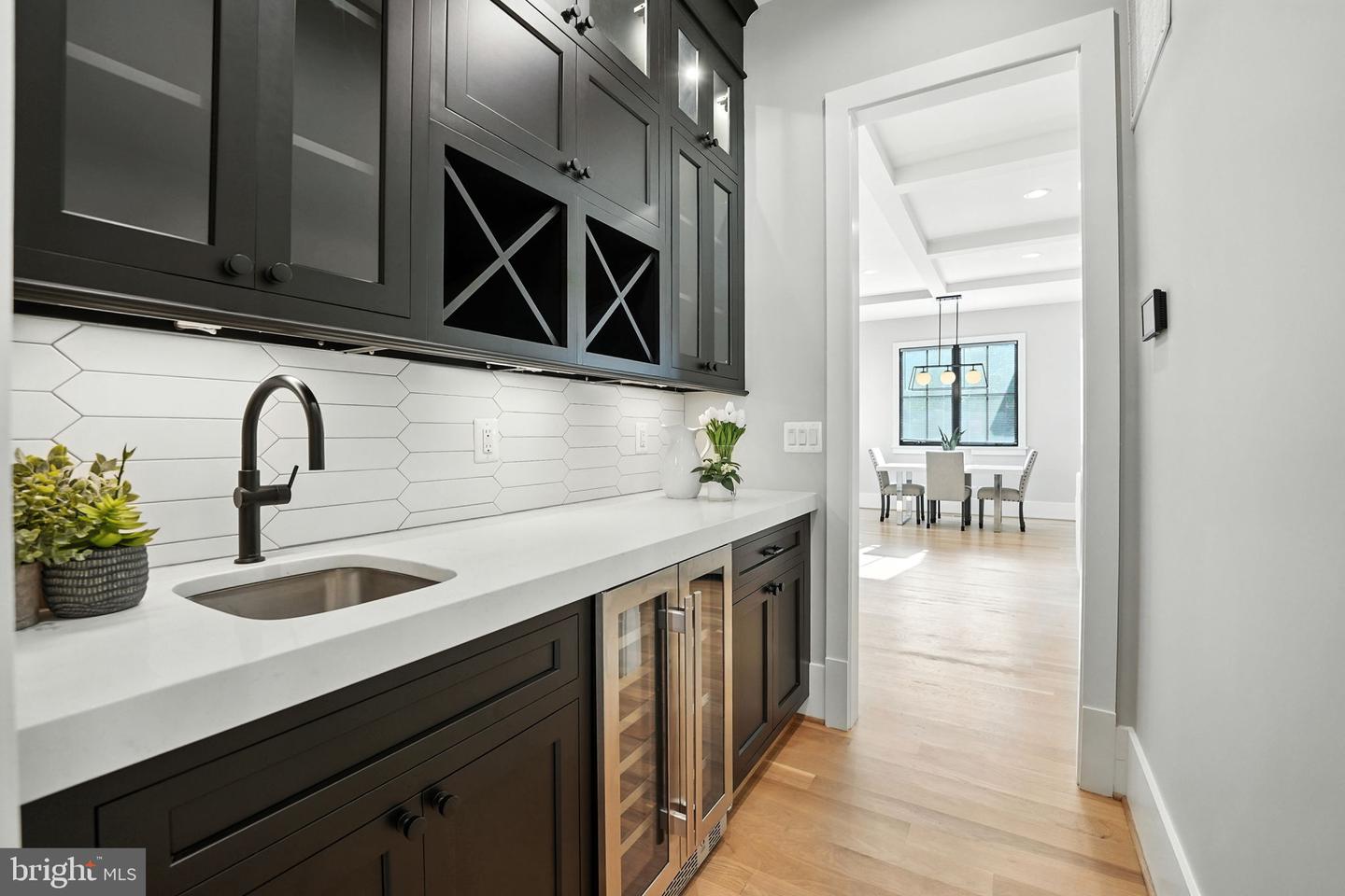 1623 DEMPSEY ST, MCLEAN, Virginia 22101, 7 Bedrooms Bedrooms, ,7 BathroomsBathrooms,Residential,For sale,1623 DEMPSEY ST,VAFX2263828 MLS # VAFX2263828