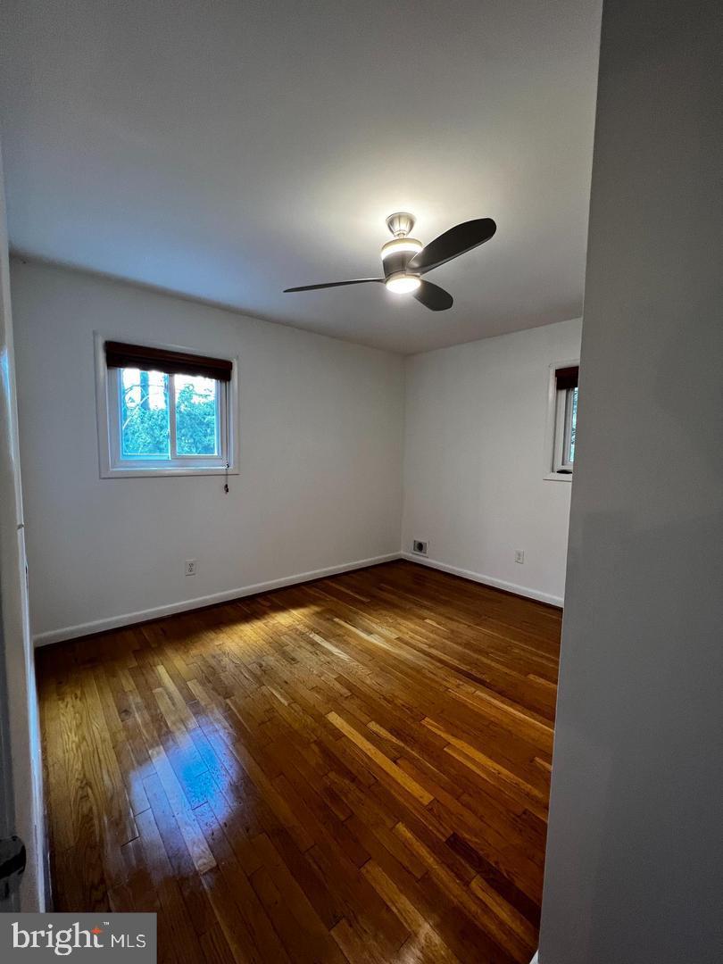 6523 KERNS RD, FALLS CHURCH, Virginia 22044, 4 Bedrooms Bedrooms, ,4 BathroomsBathrooms,Residential,For sale,6523 KERNS RD,VAFX2263872 MLS # VAFX2263872