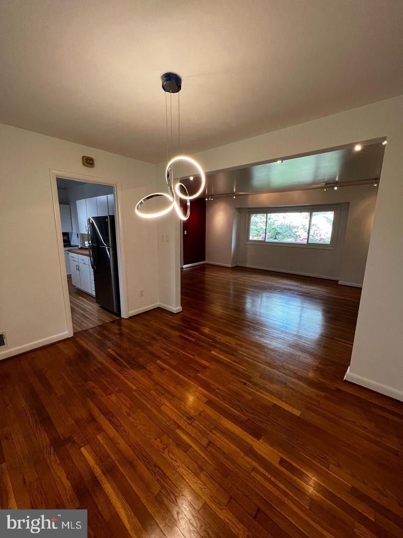 6523 KERNS RD, FALLS CHURCH, Virginia 22044, 4 Bedrooms Bedrooms, ,4 BathroomsBathrooms,Residential,For sale,6523 KERNS RD,VAFX2263872 MLS # VAFX2263872
