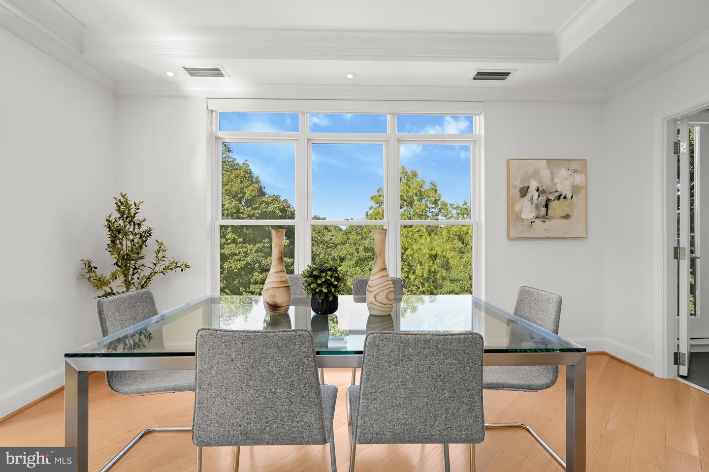 1414 22ND ST NW #41, WASHINGTON, District Of Columbia 20037, 2 Bedrooms Bedrooms, ,2 BathroomsBathrooms,Residential,For sale,1414 22ND ST NW #41,DCDC2217538 MLS # DCDC2217538