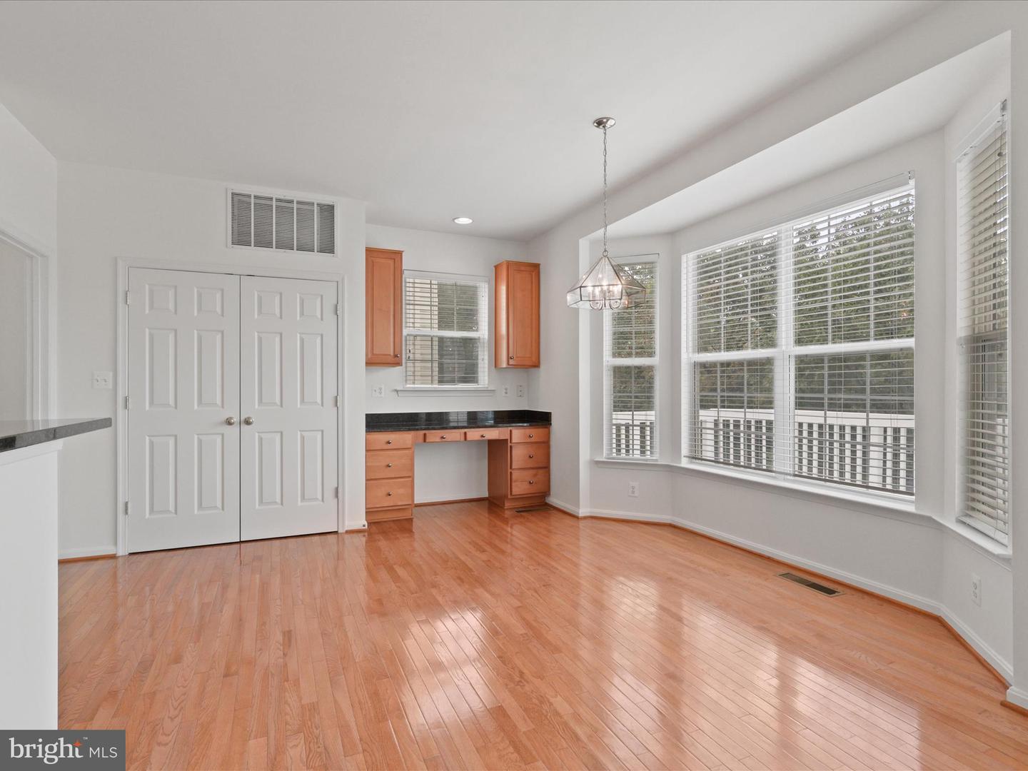 14549 JANSBURY ST, GAINESVILLE, Virginia 20155, 5 Bedrooms Bedrooms, ,4 BathroomsBathrooms,Residential,For sale,14549 JANSBURY ST,VAPW2103024 MLS # VAPW2103024