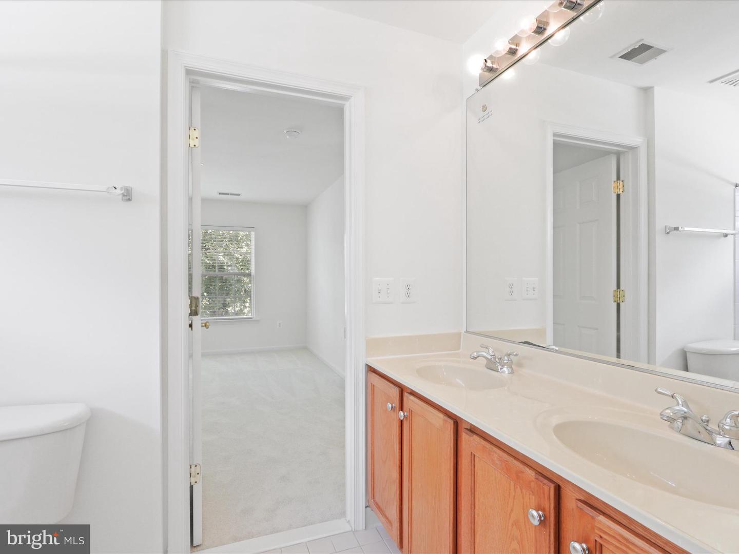14549 JANSBURY ST, GAINESVILLE, Virginia 20155, 5 Bedrooms Bedrooms, ,4 BathroomsBathrooms,Residential,For sale,14549 JANSBURY ST,VAPW2103024 MLS # VAPW2103024