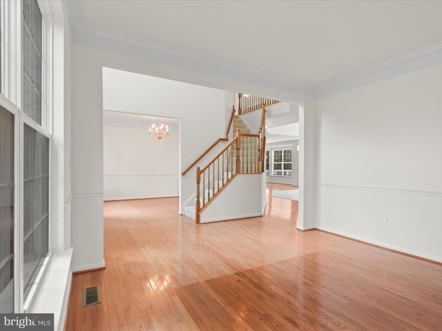 14549 JANSBURY ST, GAINESVILLE, Virginia 20155, 5 Bedrooms Bedrooms, ,4 BathroomsBathrooms,Residential,For sale,14549 JANSBURY ST,VAPW2103024 MLS # VAPW2103024