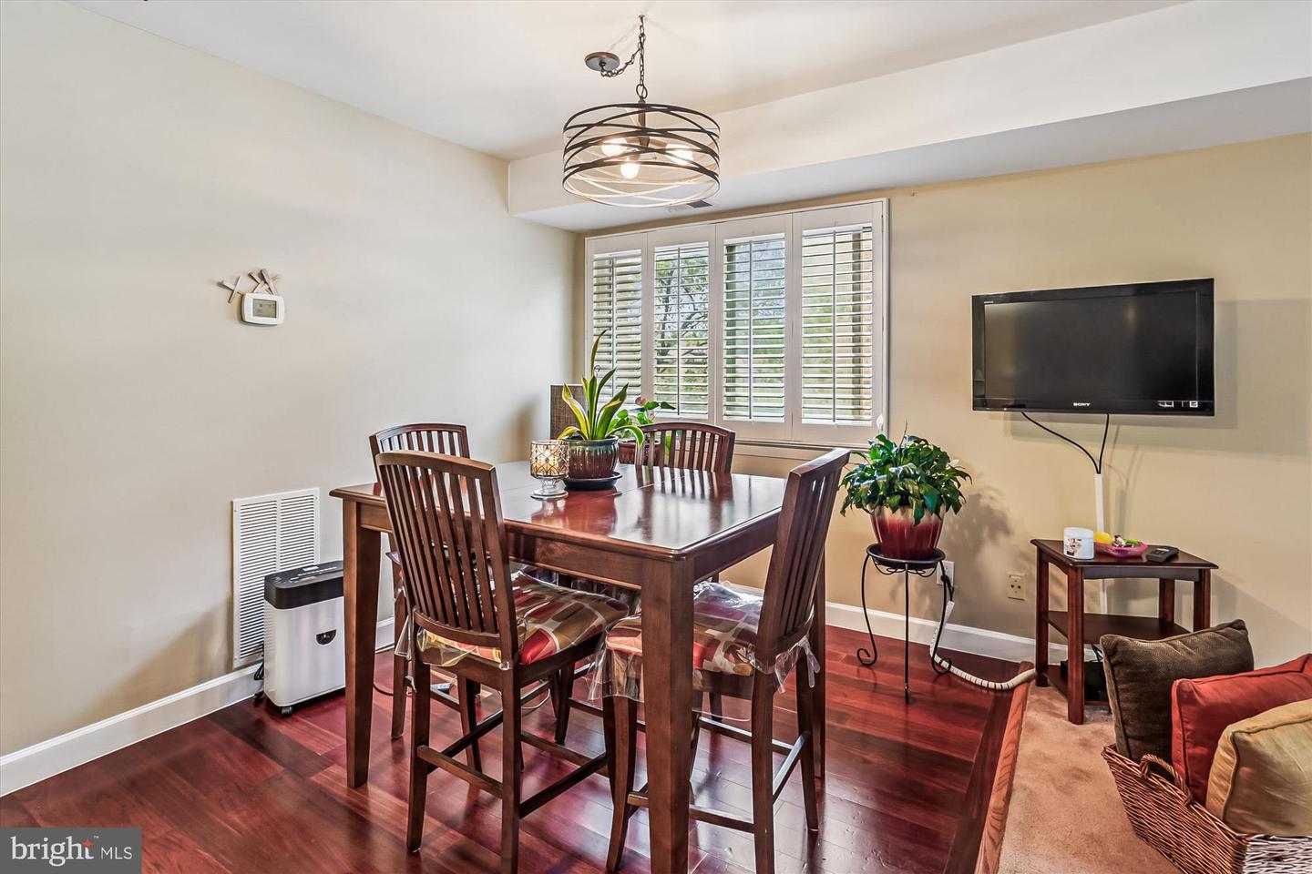 3162 APPLE RD NE #18, WASHINGTON, District Of Columbia 20018, 2 Bedrooms Bedrooms, ,1 BathroomBathrooms,Residential,For sale,3162 APPLE RD NE #18,DCDC2217964 MLS # DCDC2217964