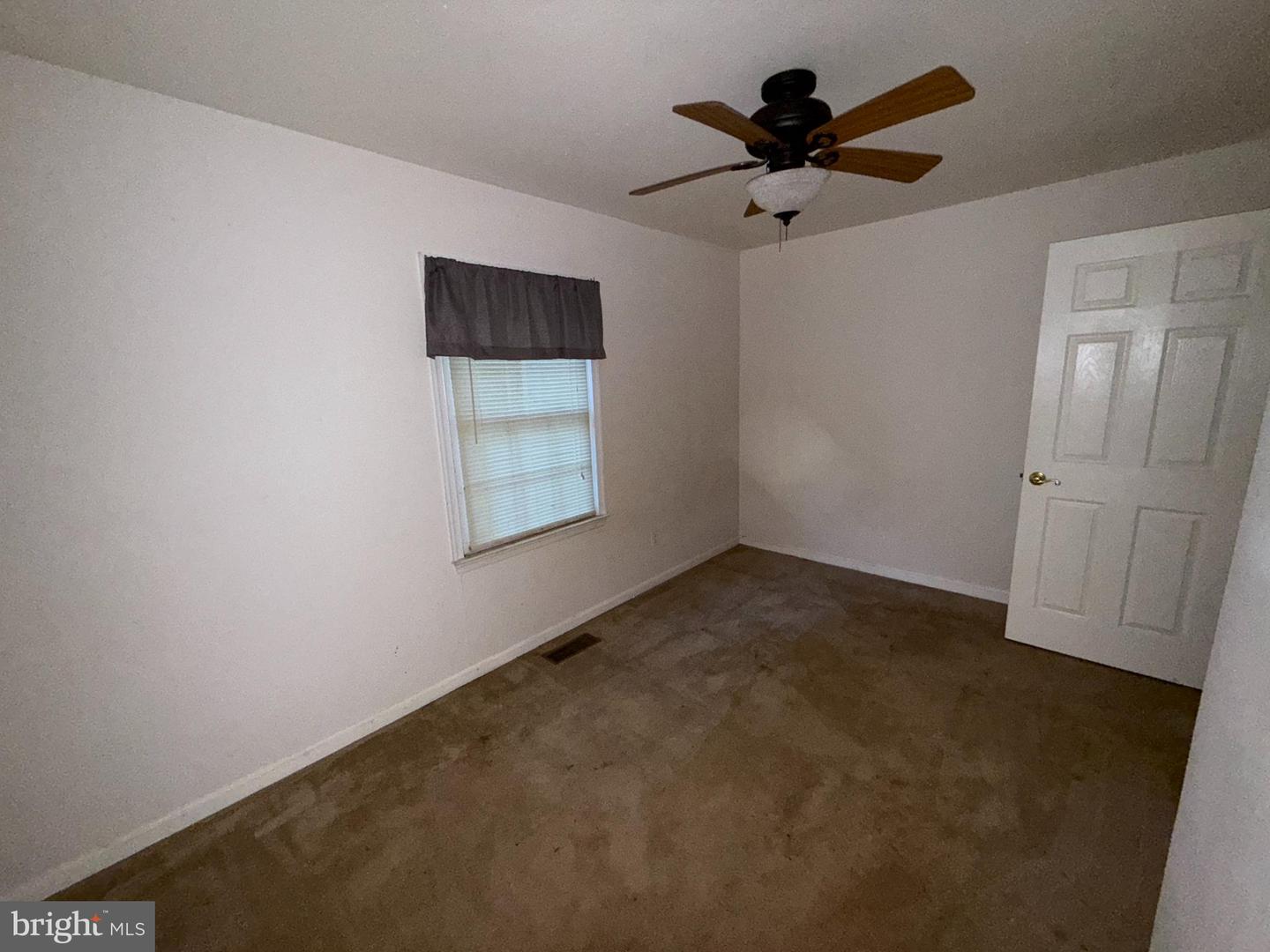 6282 BALLS MILL RD, MIDLAND, Virginia 22728, 3 Bedrooms Bedrooms, ,2 BathroomsBathrooms,Residential,For sale,6282 BALLS MILL RD,VAFQ2018134 MLS # VAFQ2018134