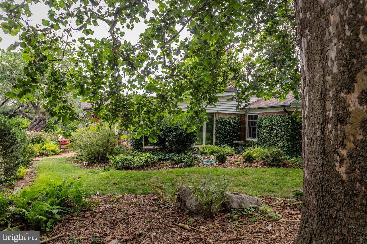 700 NEW YORK AVE, HARRISONBURG, Virginia 22801, 3 Bedrooms Bedrooms, ,2 BathroomsBathrooms,Residential,For sale,700 NEW YORK AVE,VAHC2000486 MLS # VAHC2000486