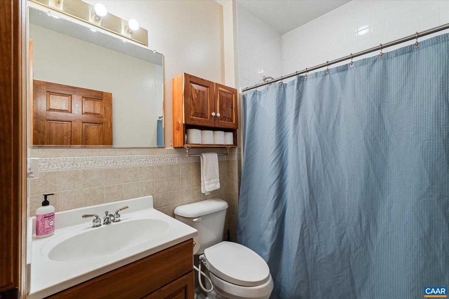 27233 HORSESHOE RD, CULPEPER, Virginia 22701, 4 Bedrooms Bedrooms, ,3 BathroomsBathrooms,Residential,For sale,27233 HORSESHOE RD,668488 MLS # 668488