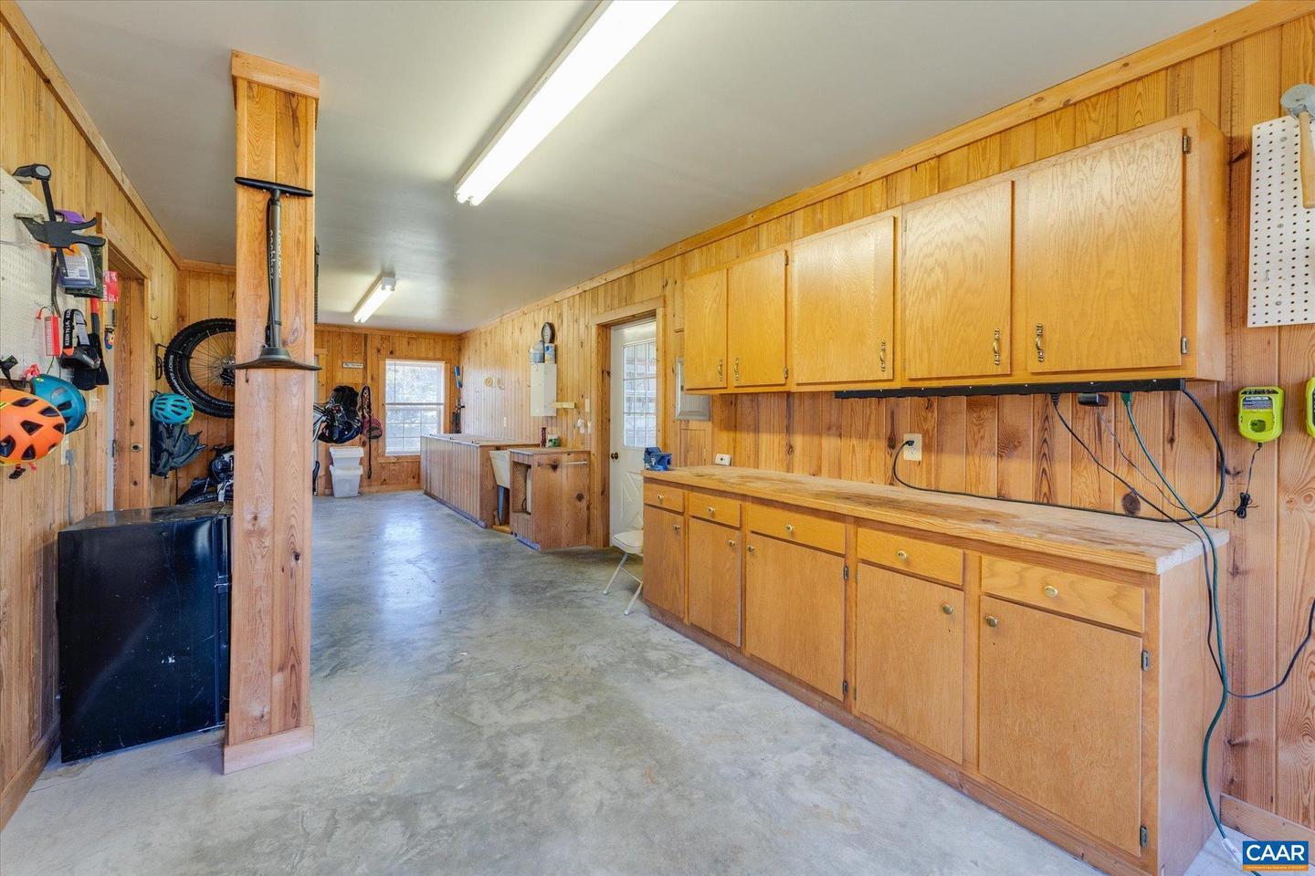 27233 HORSESHOE RD, CULPEPER, Virginia 22701, 4 Bedrooms Bedrooms, ,3 BathroomsBathrooms,Residential,For sale,27233 HORSESHOE RD,668488 MLS # 668488