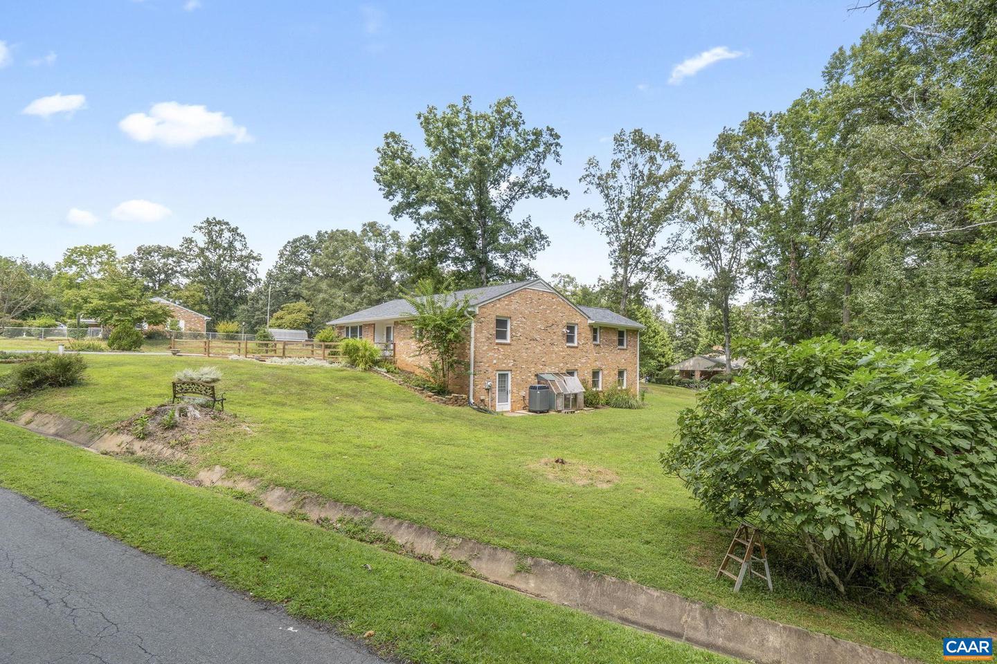 635 RIDGEMONT RD, EARLYSVILLE, Virginia 22936, 4 Bedrooms Bedrooms, ,3 BathroomsBathrooms,Residential,For sale,635 RIDGEMONT RD,668512 MLS # 668512